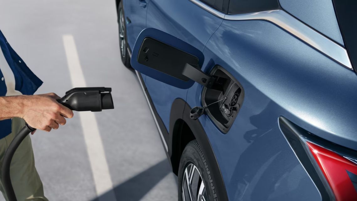 Una automotriz permite probar sus autos eléctricos y tienta con promociones  