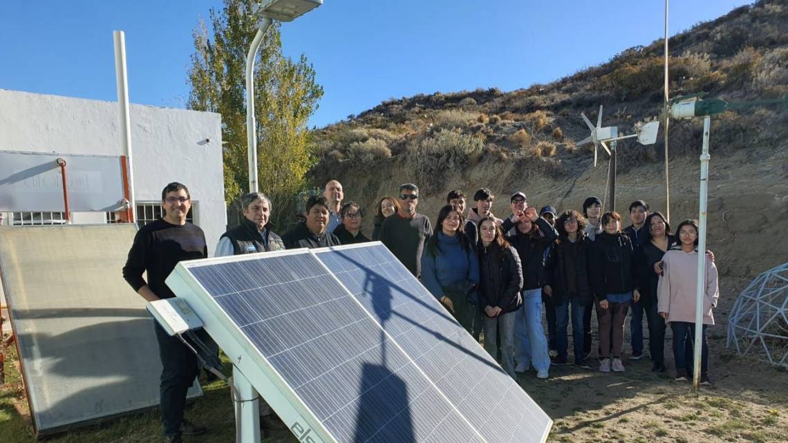 Quieren poblar de energías renovables la tierra donde manda el petróleo