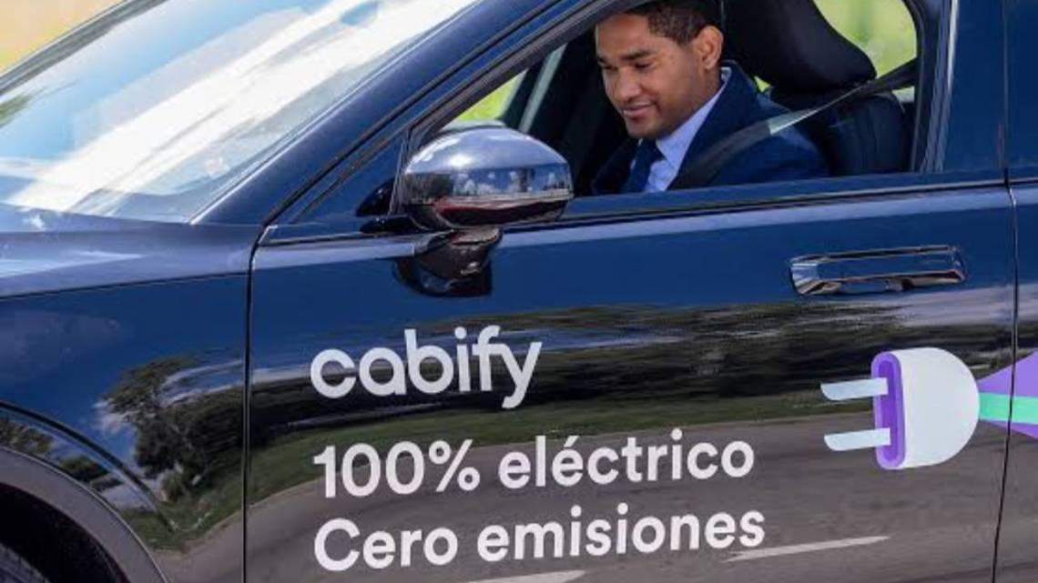 Cabify le pone voltaje a sus viajes y estrena una opción eléctrica
