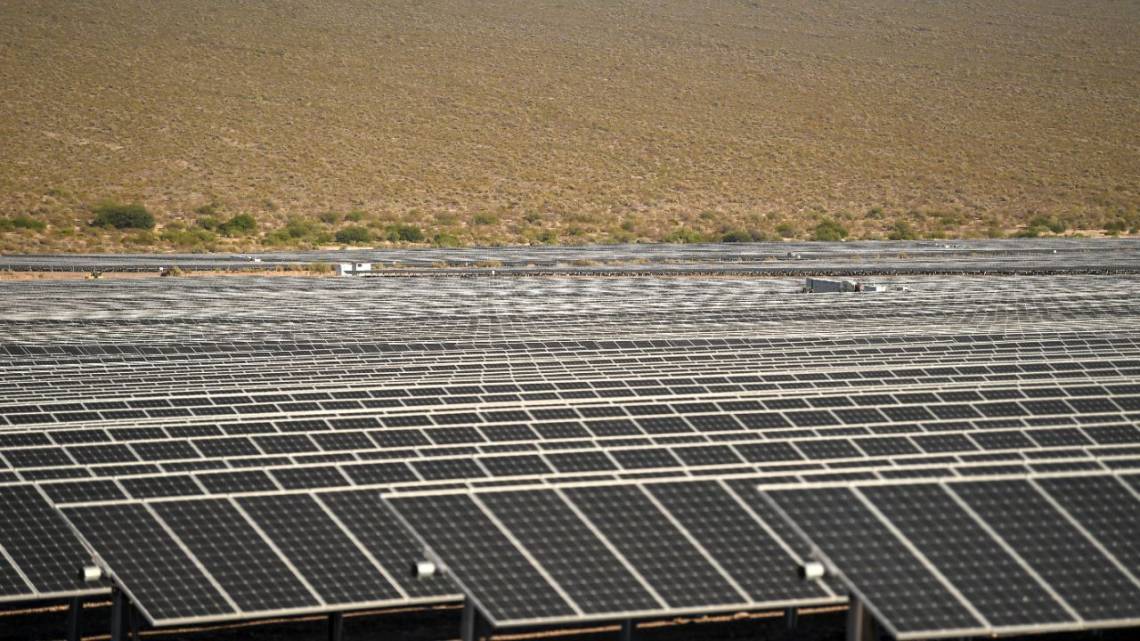 Uno de los parques solares de la compañía Genneia.