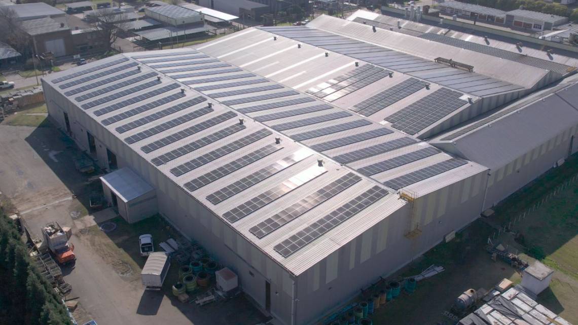 Grupo Corven construye dos combos de energía solar más mega baterías