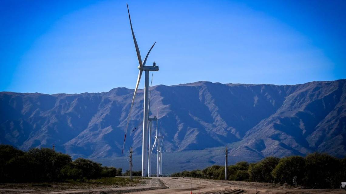 Cortan la cinta del primer parque híbrido de energía renovable de Argentina