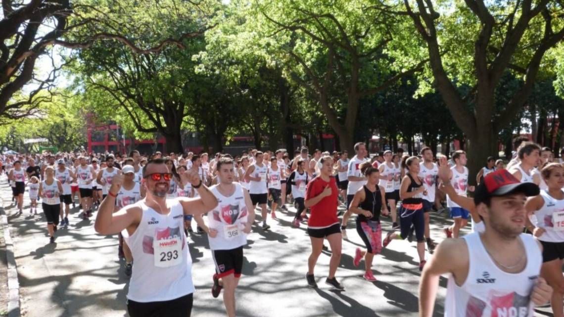 Se corre una tradicional maratón que ahora pone como meta la sostenibilidad