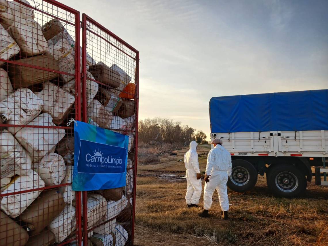 Dame otra oportunidad: los bidones reciclados del campo