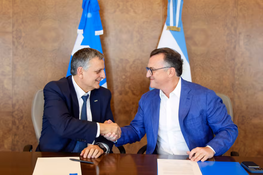 YPF y Globant se unen para acelerar la transformación digital con IA 